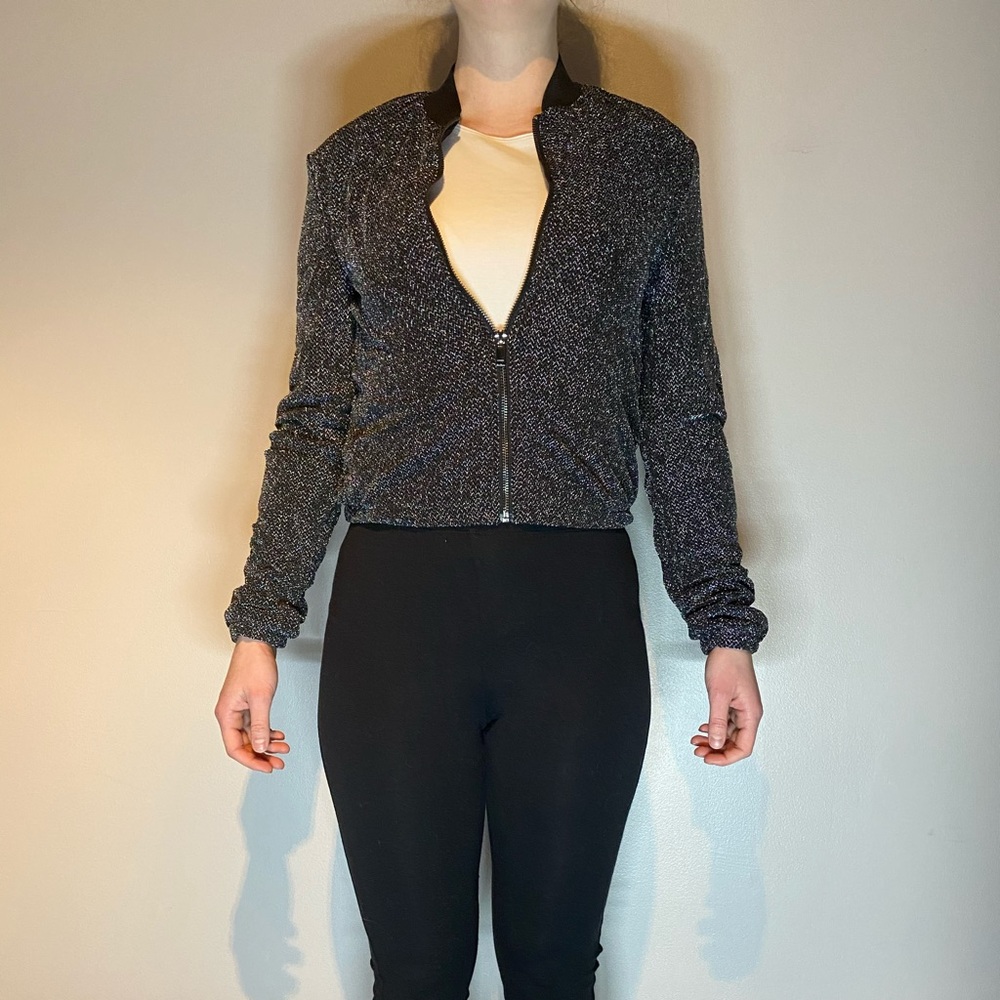 H&M Cropped Light Weight Jacket